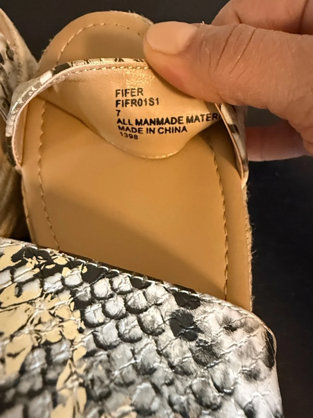 Steve Madden Fifer Snake Print Platform Espadrille Wedge Sandals Tan Blk Gold 7